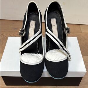 Marc Jacobs Black and White Women's Shoes
